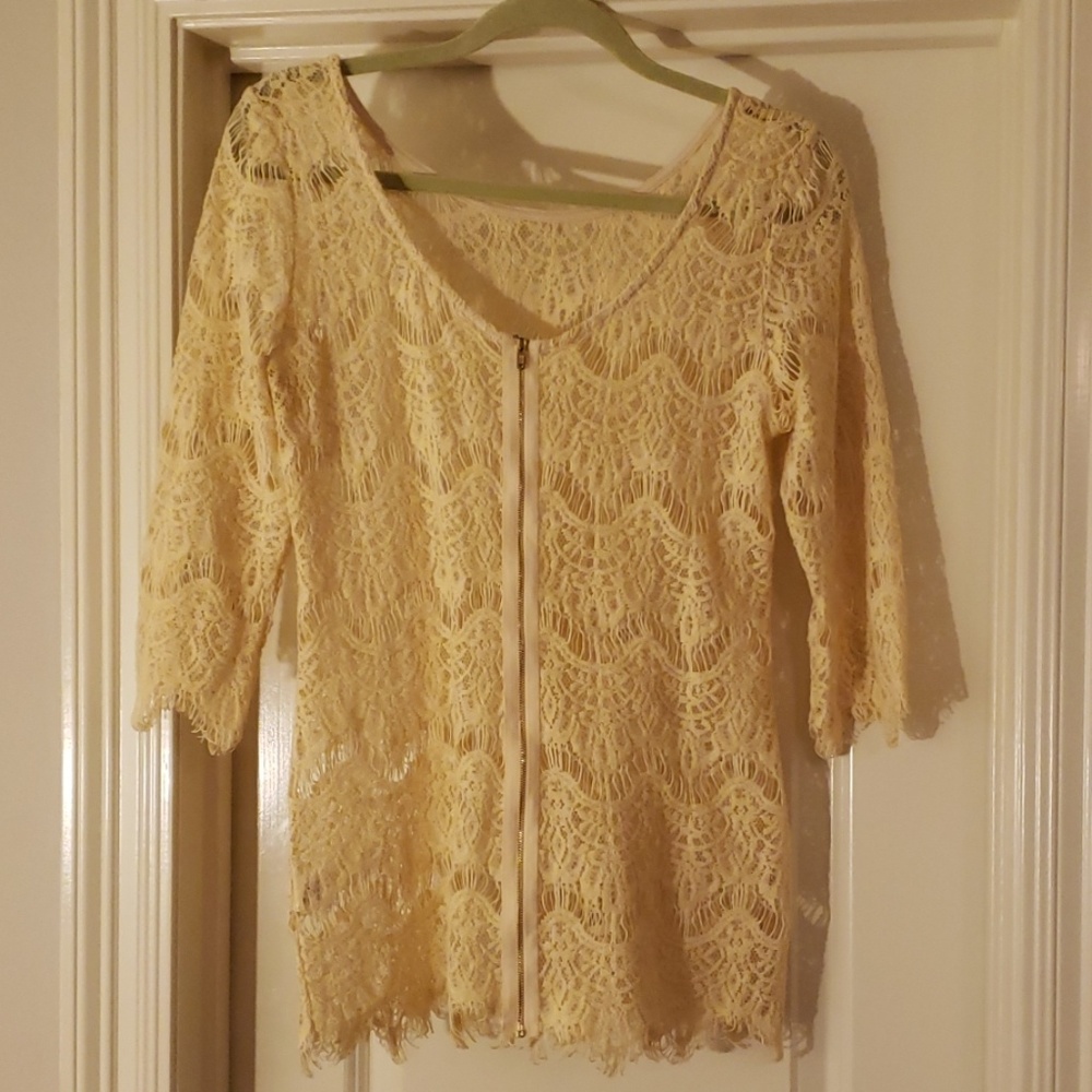 3/4 sleeve cream lace top